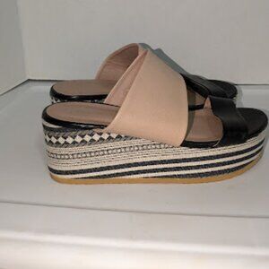 Klub Nico Women’s Flat Heel Size 9 Shoes NWOT Black and Tan with Grey on Heel